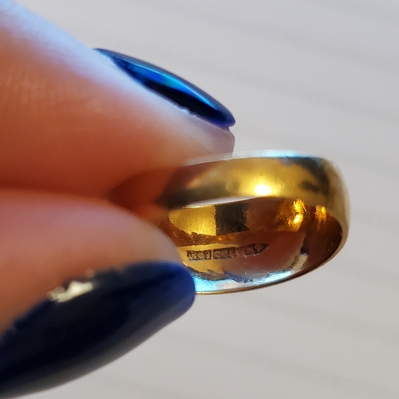 18k solid yellow and white gold pinky ring/band - Picture 8 of 11